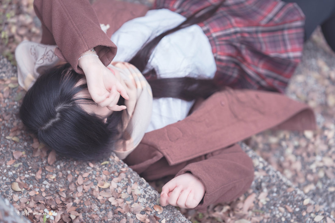 落落Raku - NO.016 同級生 Her[52P]