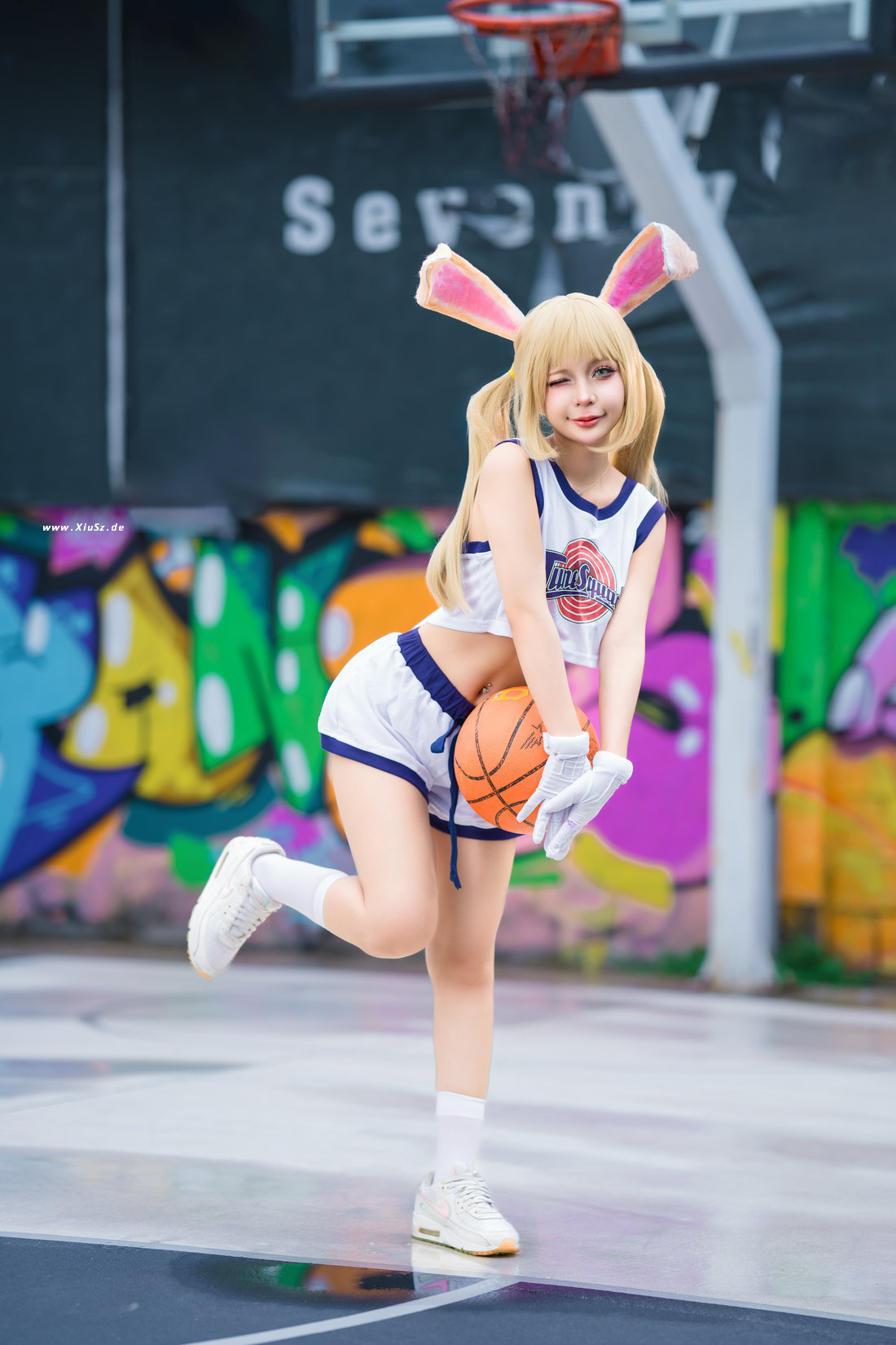 Umeko J – NO.115 Lola Bunny [53P]