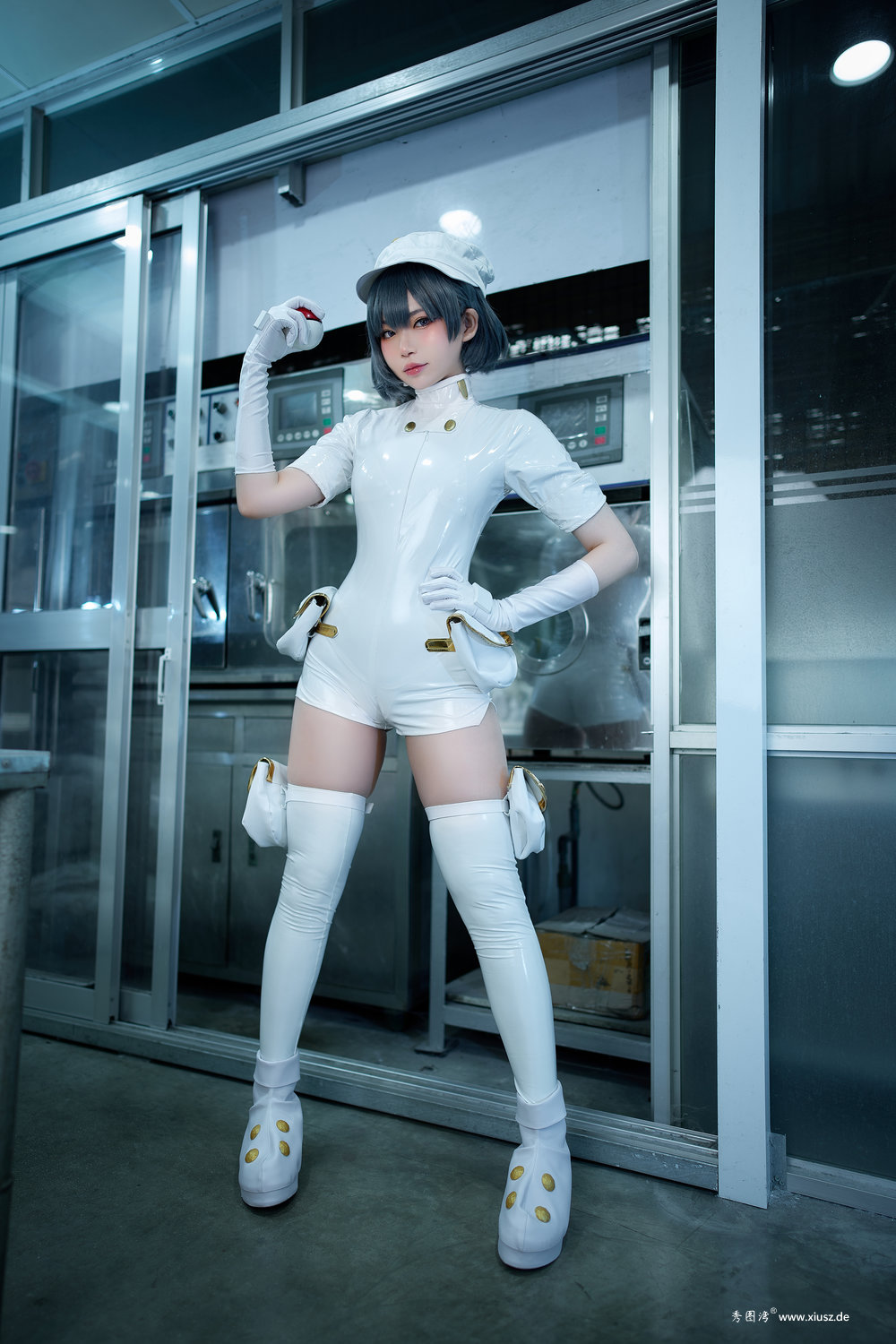 ZinieQ – NO.078 Aether Employee[28P]