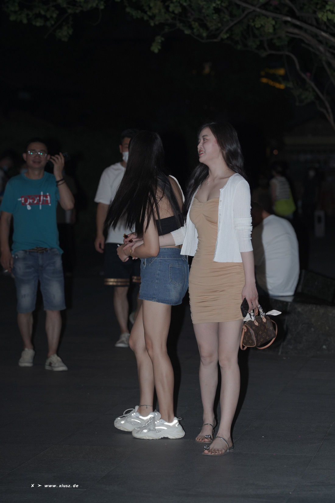 [精选街拍] Vol.324 时尚褶皱裙 [104P]