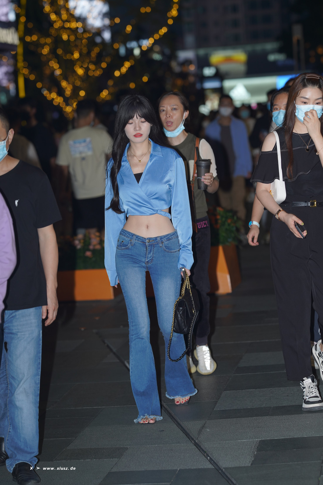 [精选街拍] Vol.333 飒爽喇叭牛仔裤 [130P]