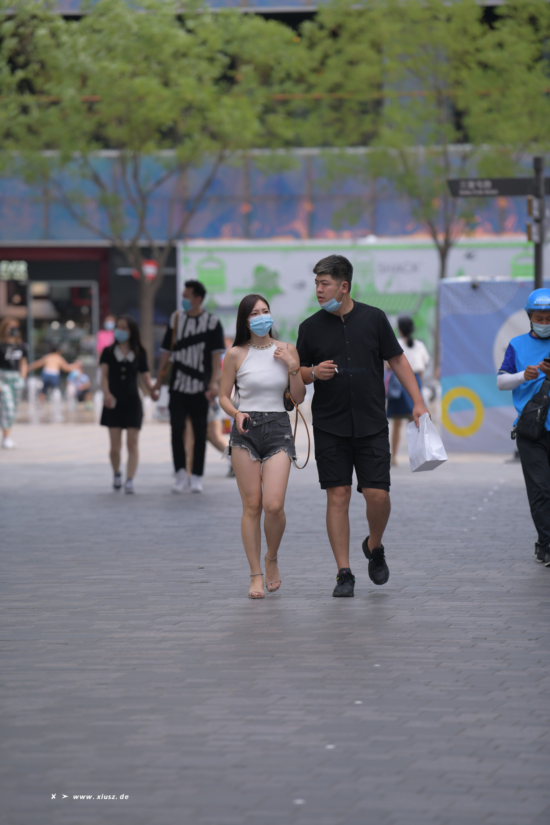 [精选街拍] Vol.335 温婉牛仔短裤 [68P]